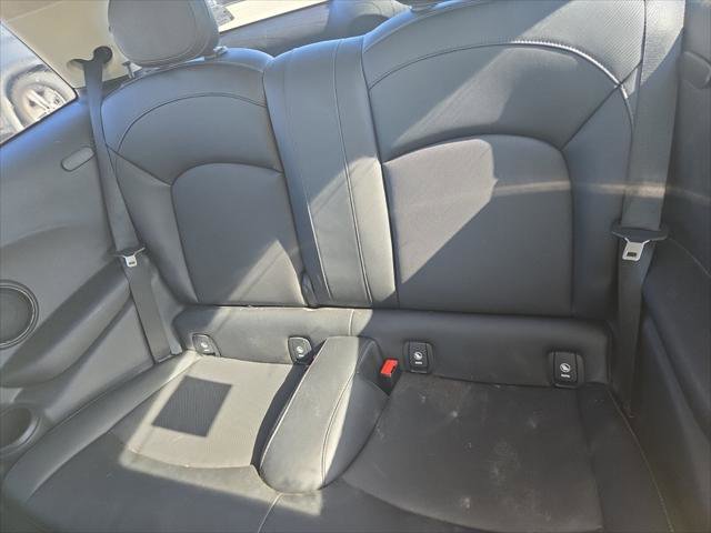 Used 2016 MINI Cooper 2-Door Hardtop FWD image 18