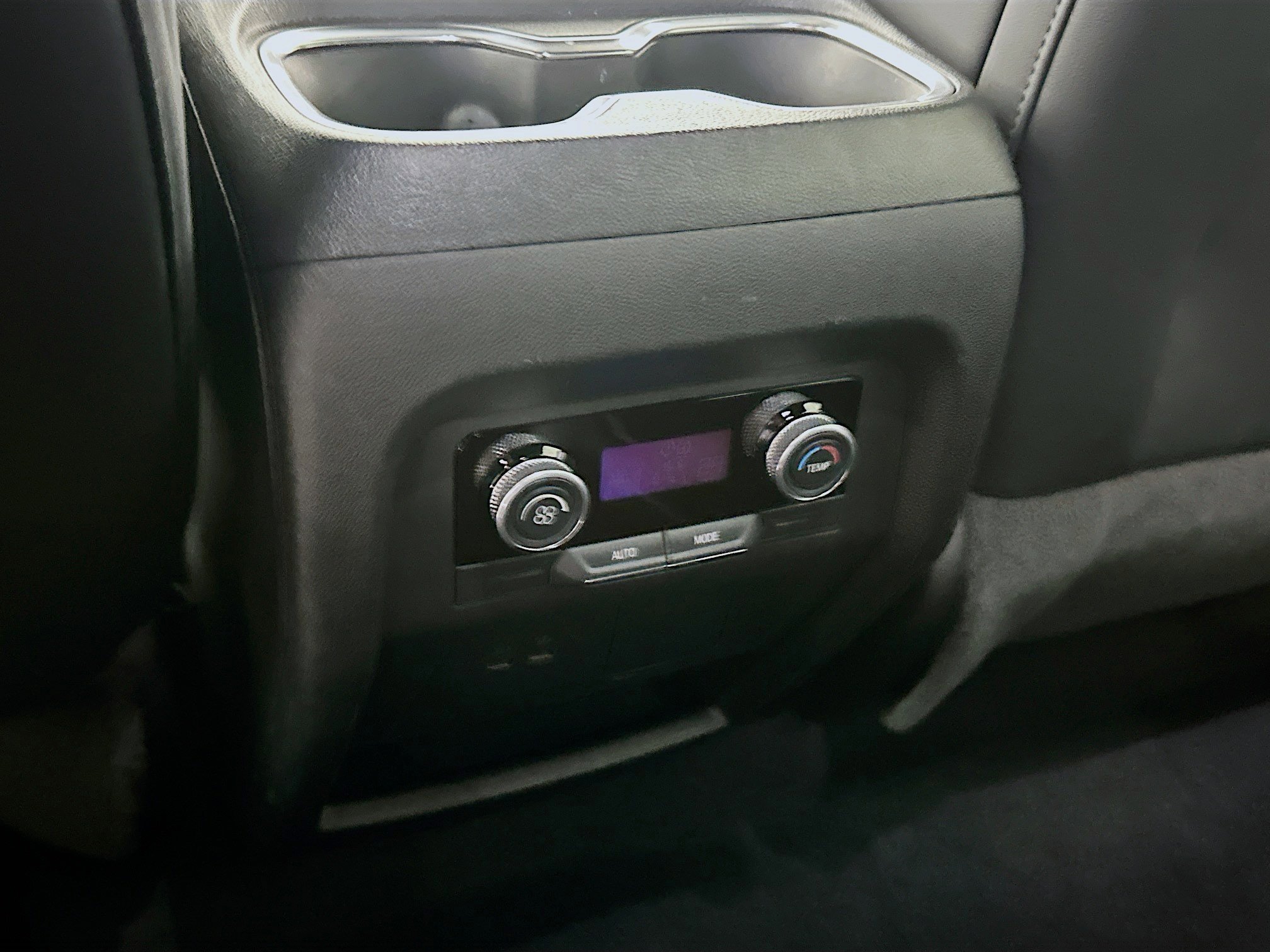 Used 2025 Buick Enclave Preferred image 27