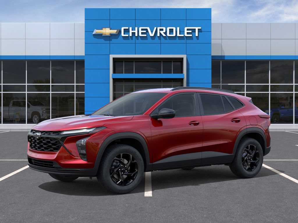 New 2026 Chevrolet Trax LT w/ Driver Confidence Package FWD image 2