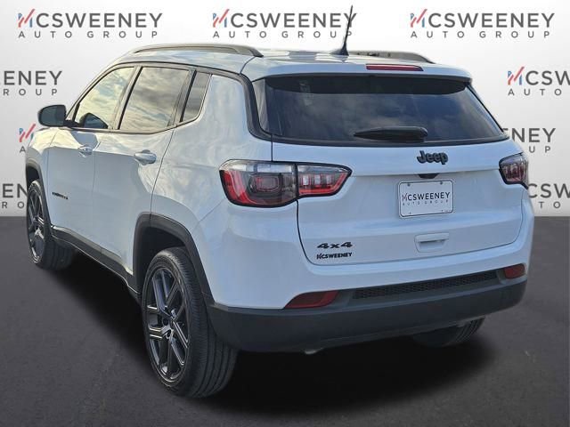 New 2026 Jeep Compass Latitude image 3