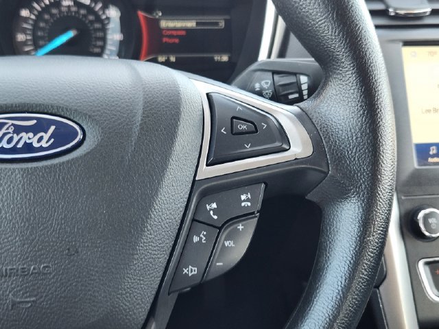 Used 2020 Ford Fusion SE FWD image 32