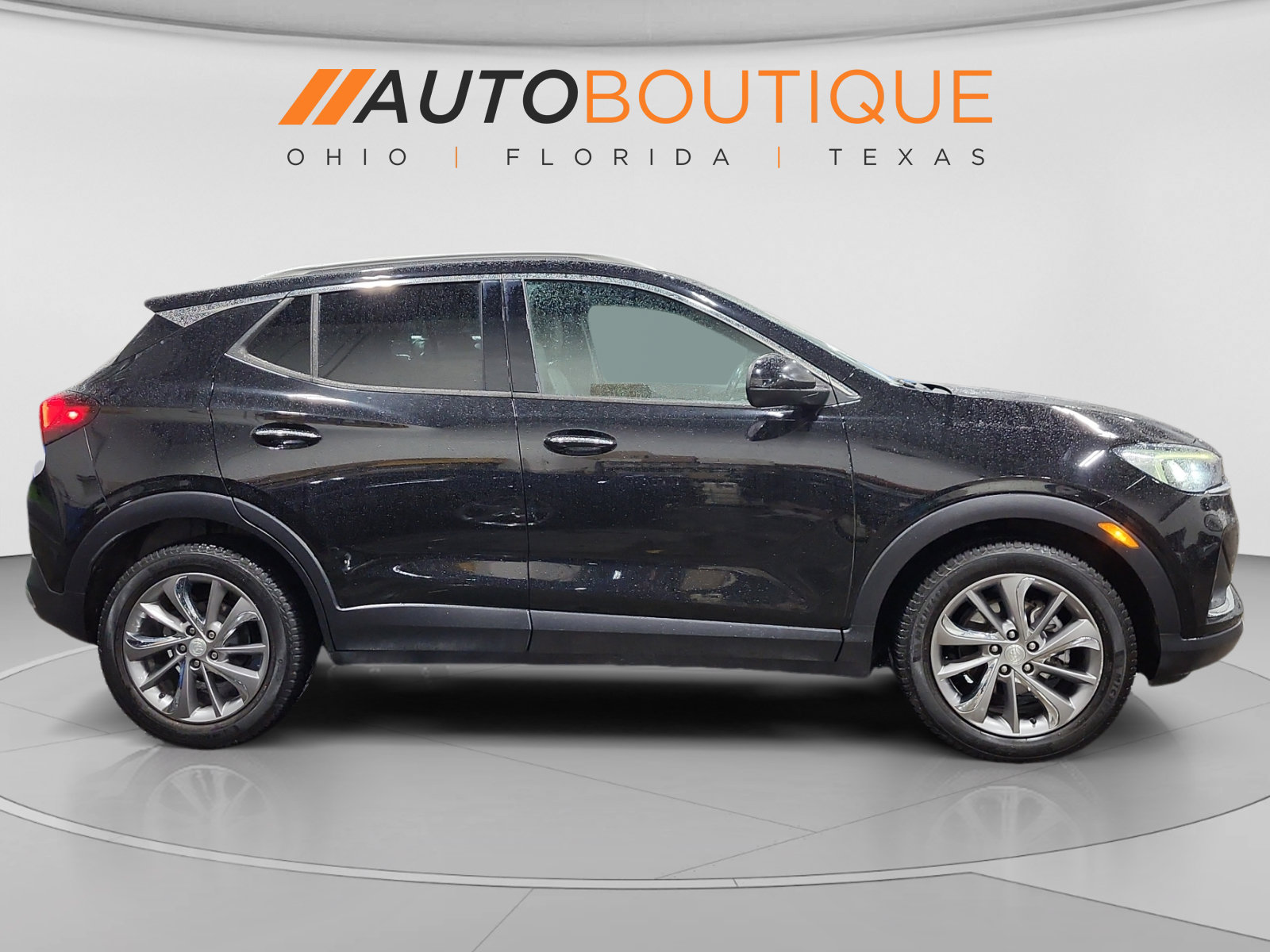 Used 2021 Buick Encore GX Essence w/ Experience Buick Package FWD image 6