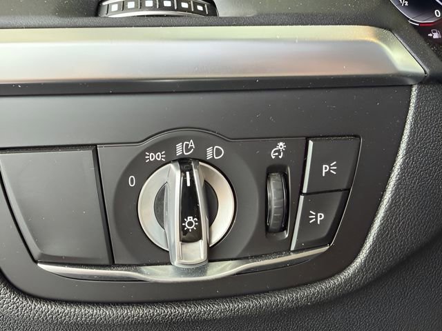 Used 2023 BMW X3 sDrive30i w/ Premium Package image 21