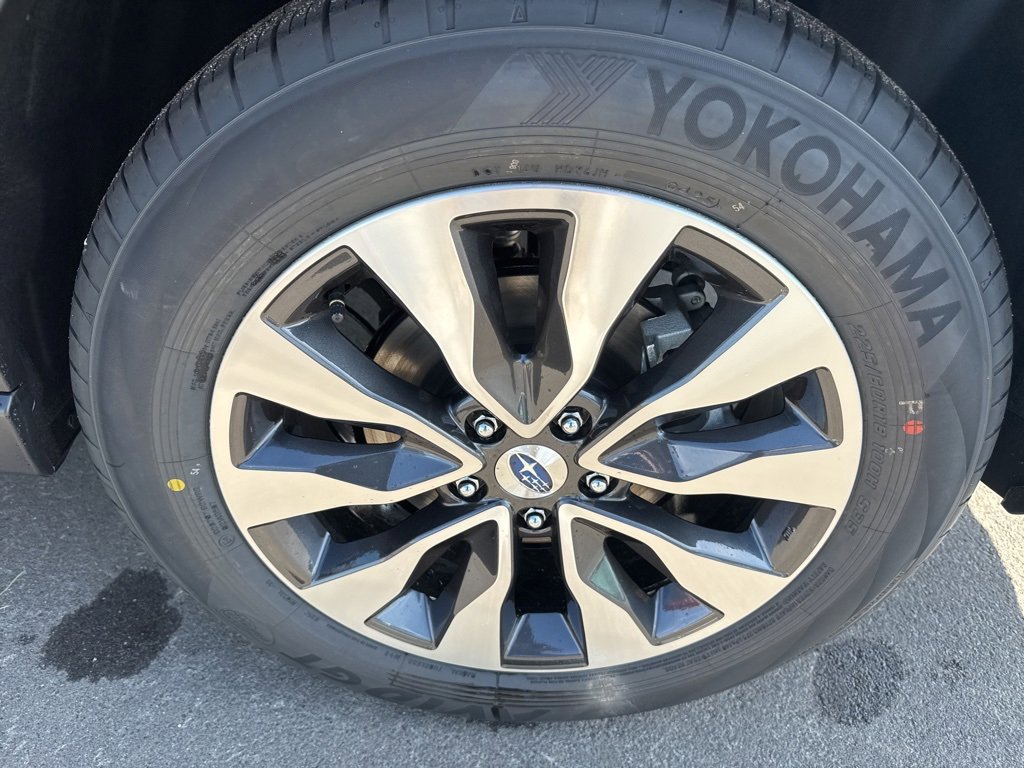 New 2025 Subaru Outback Touring XT image 39