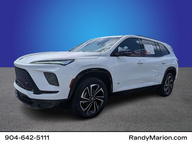 Used 2026 Buick Enclave Sport Touring FWD image 1