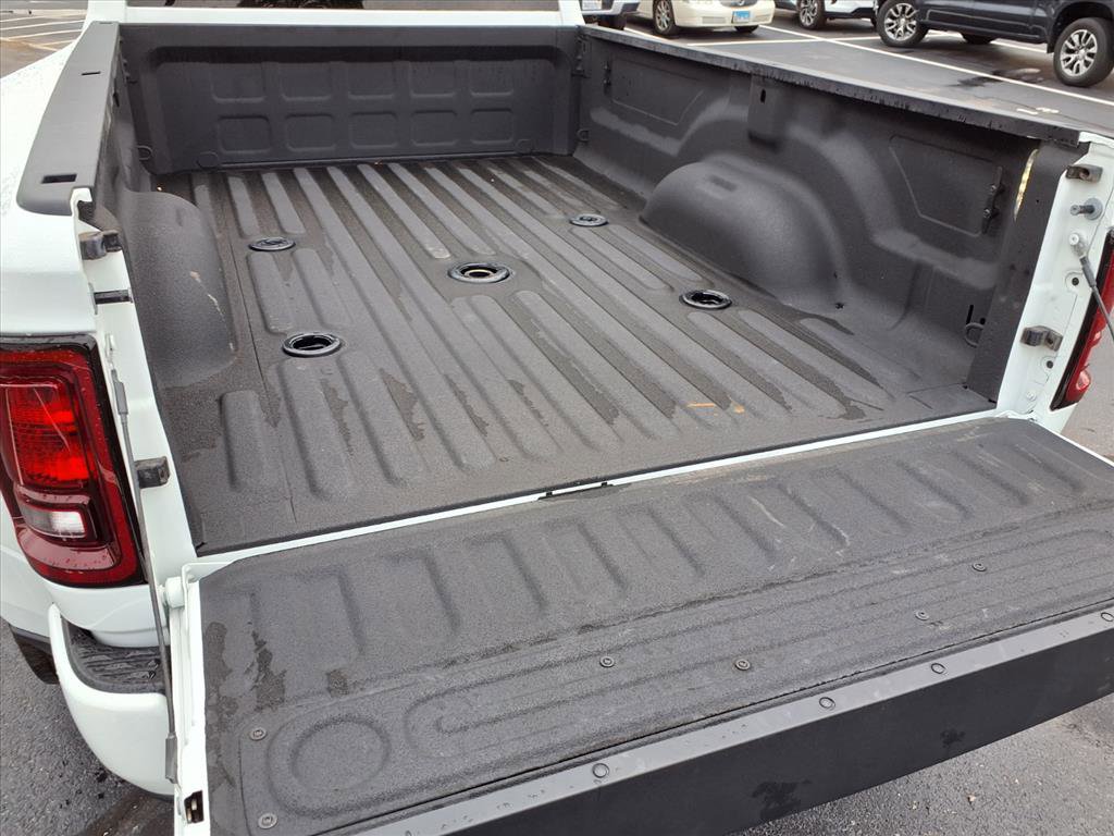 Used 2025 RAM 3500 Big Horn image 32
