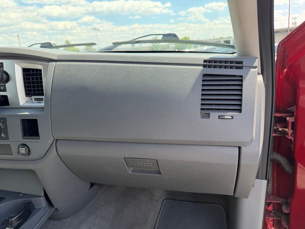 Used 2009 Dodge Ram 2500 Truck SLT w/ Trailer Tow Group AWD/4WD image 31