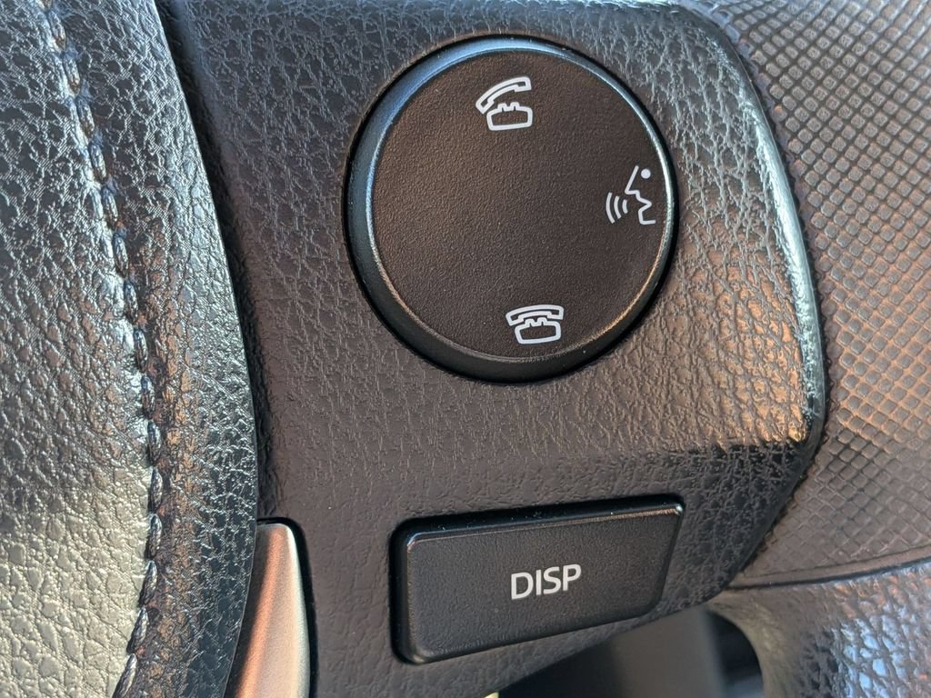 Used 2014 Toyota RAV4 LE AWD/4WD image 18