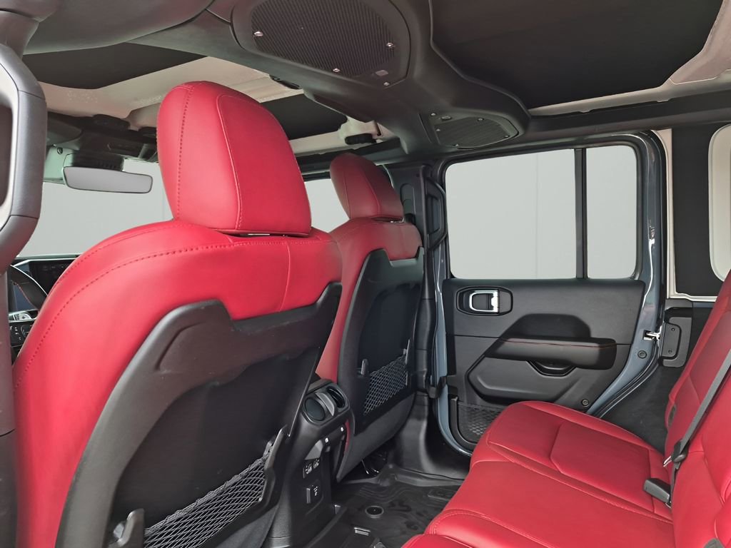 Used 2024 Jeep Wrangler Rubicon 392 image 17