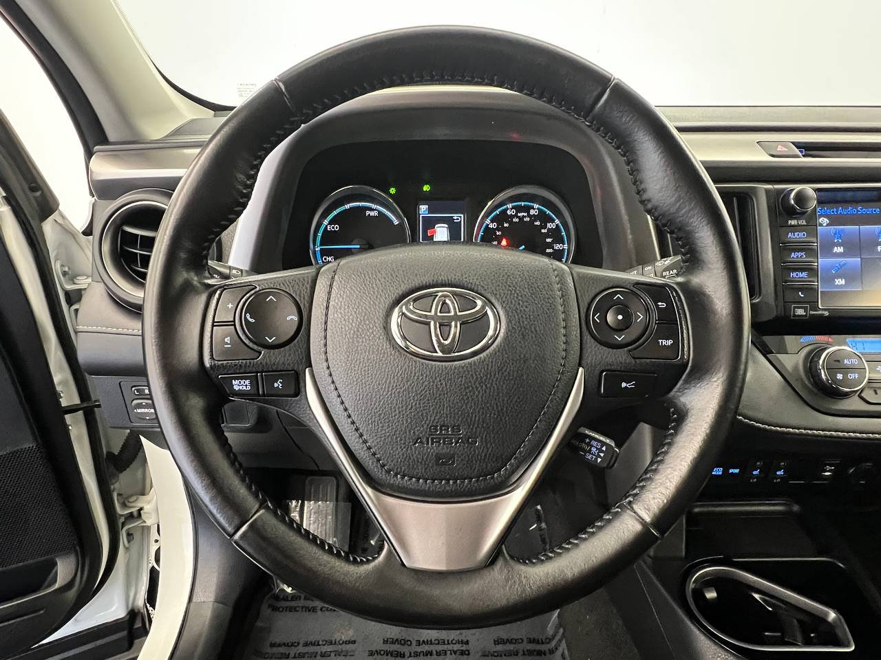 Used 2016 Toyota RAV4 Limited image 15