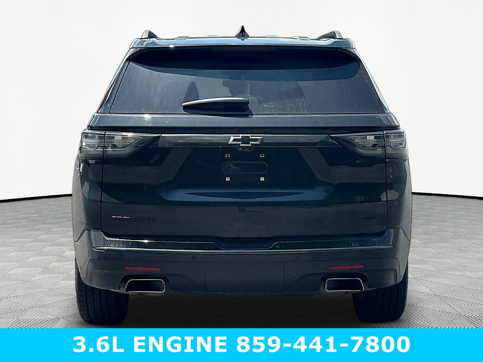 Used 2021 Chevrolet Traverse Premier w/ Redline Edition AWD/4WD image 5