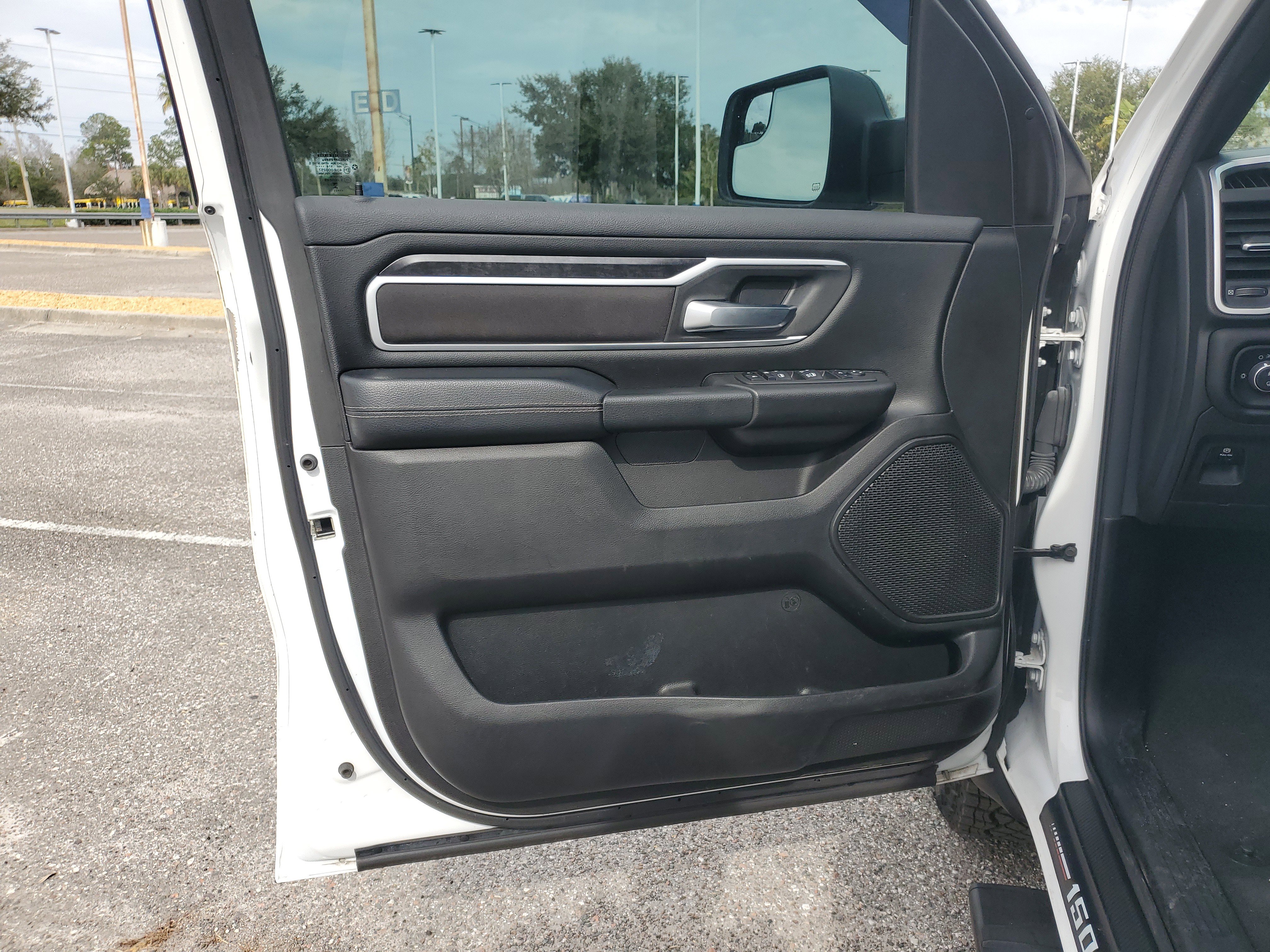 Used 2023 RAM 1500 Big Horn image 12