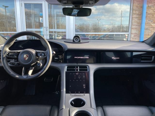 Used 2020 Porsche Taycan Turbo S image 42