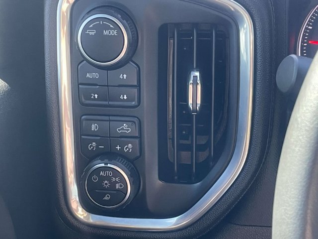 Used 2022 Chevrolet Silverado 2500 LTZ w/ LTZ Plus Package AWD/4WD image 24
