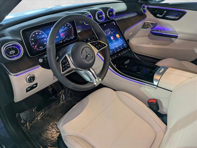 New 2025 Mercedes-Benz C 300 4MATIC Sedan image 3