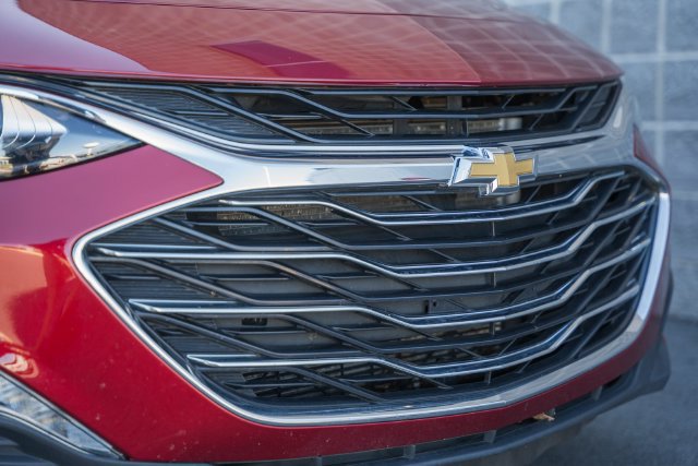 Used 2025 Chevrolet Malibu LT FWD image 14