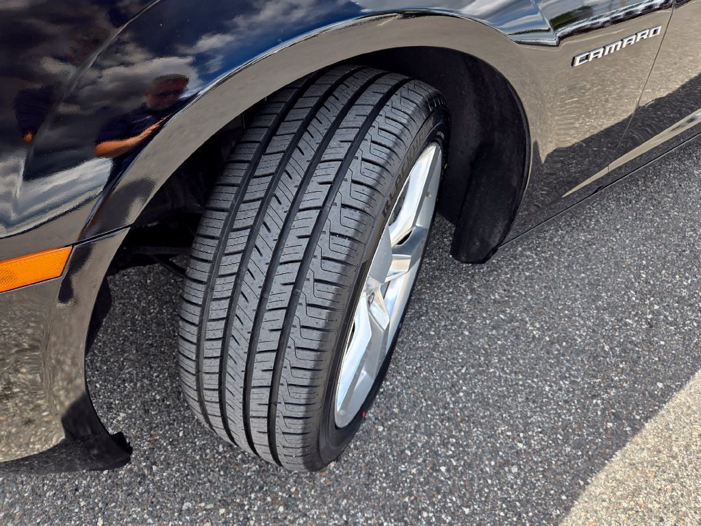 Used 2010 Chevrolet Camaro LT w/ RS Package RWD image 14