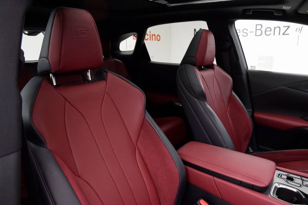 Used 2024 Lexus RX 500h F Sport w/ Convenience Package image 17