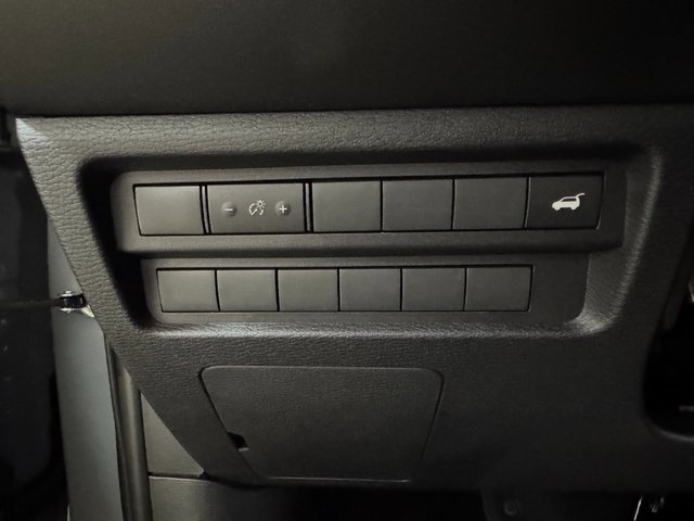 New 2025 Mitsubishi Outlander AWD image 10