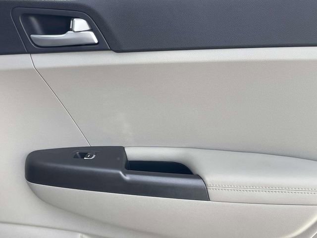 Certified 2022 Kia Sportage LX image 21