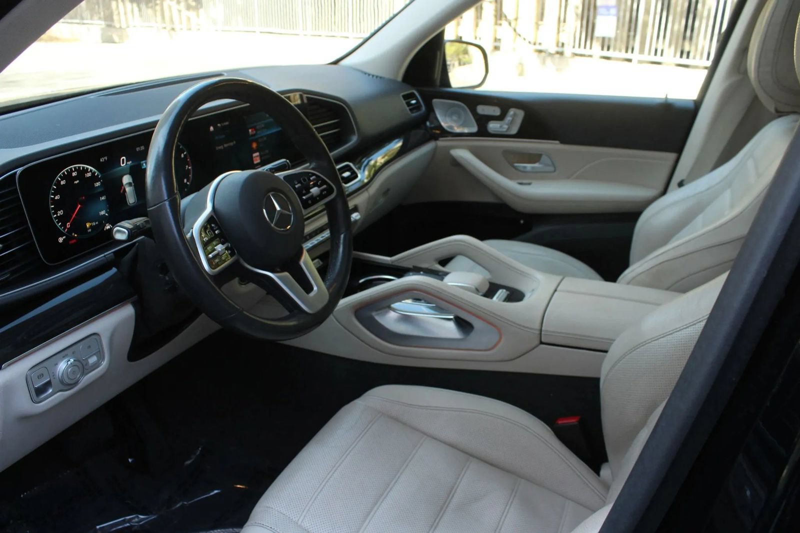 Used 2020 Mercedes-Benz GLE 350 4MATIC image 14