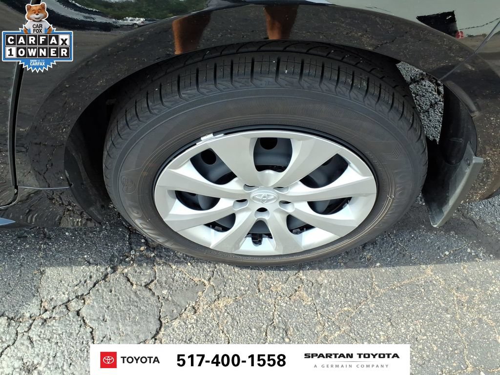 Used 2024 Toyota Corolla LE FWD image 11