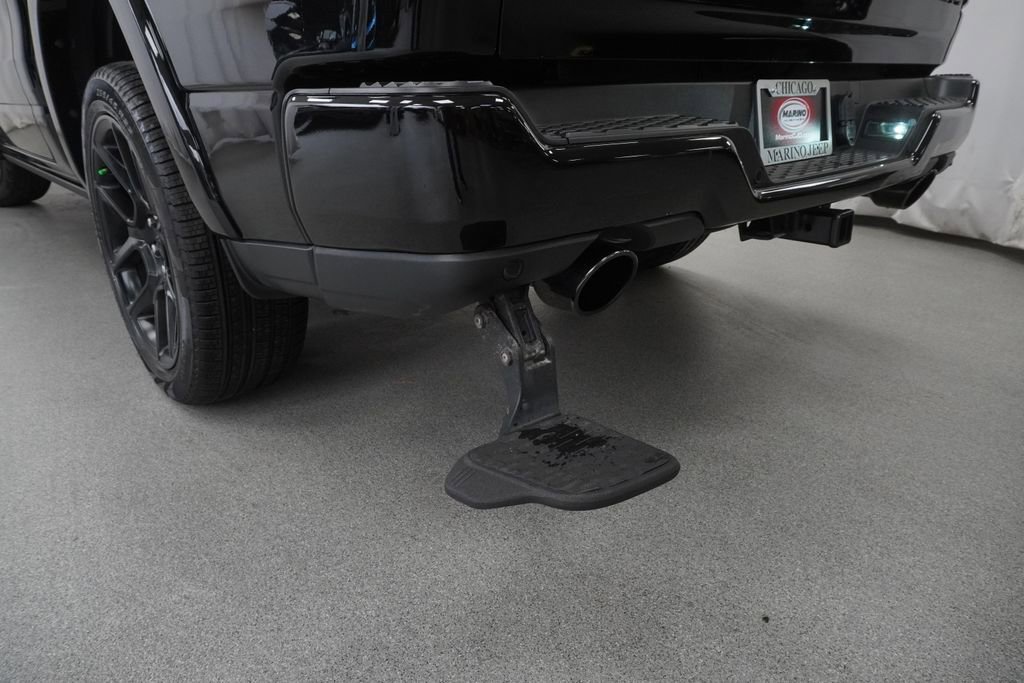 Used 2025 RAM 1500 Laramie w/ Night Edition AWD/4WD image 16