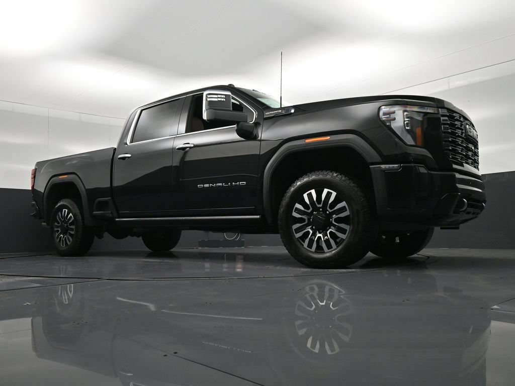Used 2025 GMC Sierra 2500 Denali Ultimate AWD/4WD image 29