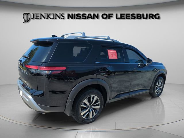 Used 2024 Nissan Pathfinder SL image 6