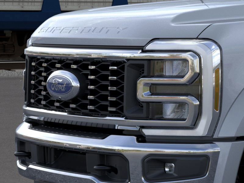 New 2026 Ford F450 Lariat w/ Chrome Package image 17