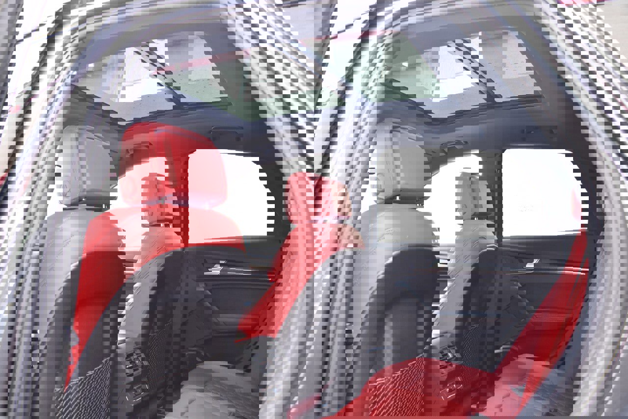 Used 2023 Audi SQ5 Premium Plus w/ Premium Plus Package image 22