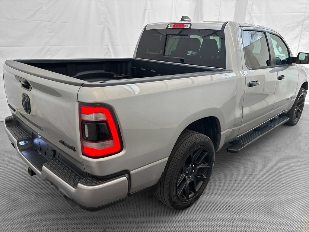 Used 2024 RAM 1500 Laramie AWD/4WD image 7