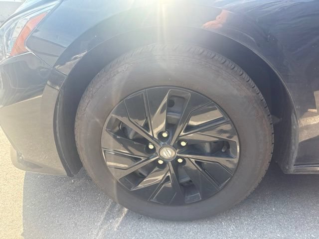 Used 2021 Nissan Altima 2.5 S FWD image 14