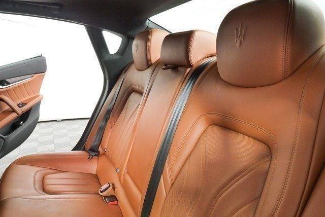 Used 2023 Maserati Quattroporte GT RWD image 22