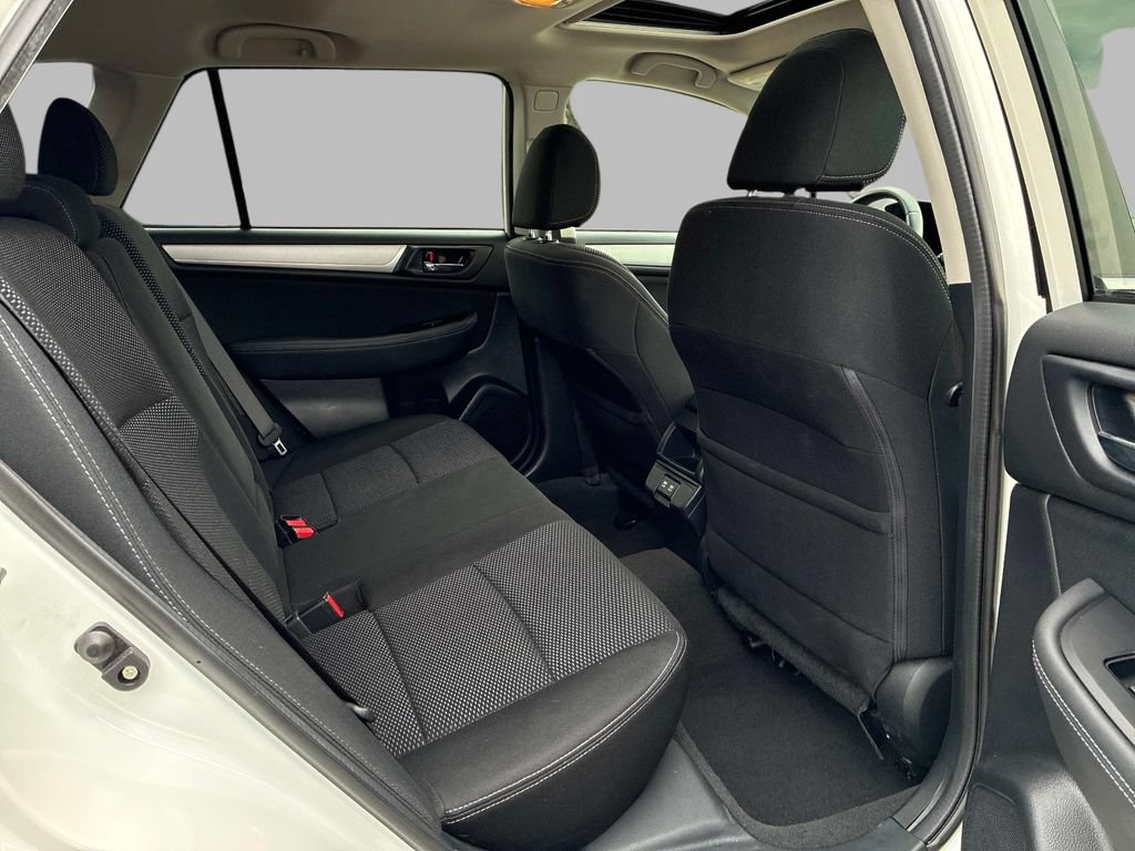 Used 2019 Subaru Outback 2.5i Premium AWD/4WD image 10