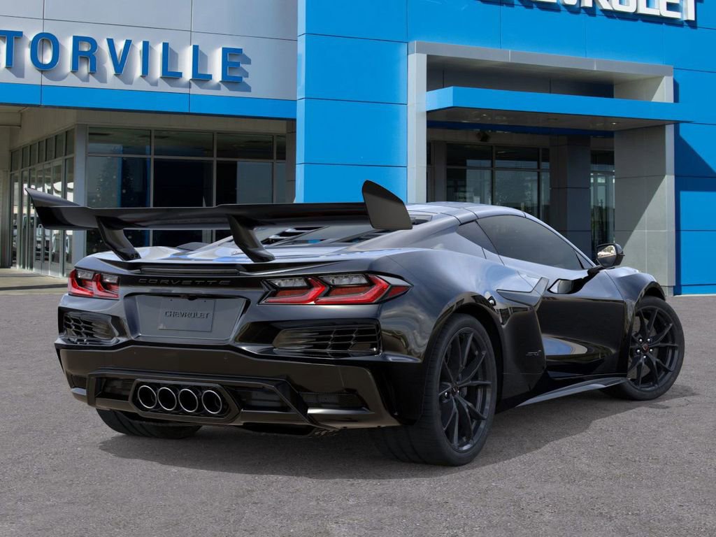 New 2026 Chevrolet Corvette ZR1 w/ ZR1 Carbon Fiber Aero Package image 4
