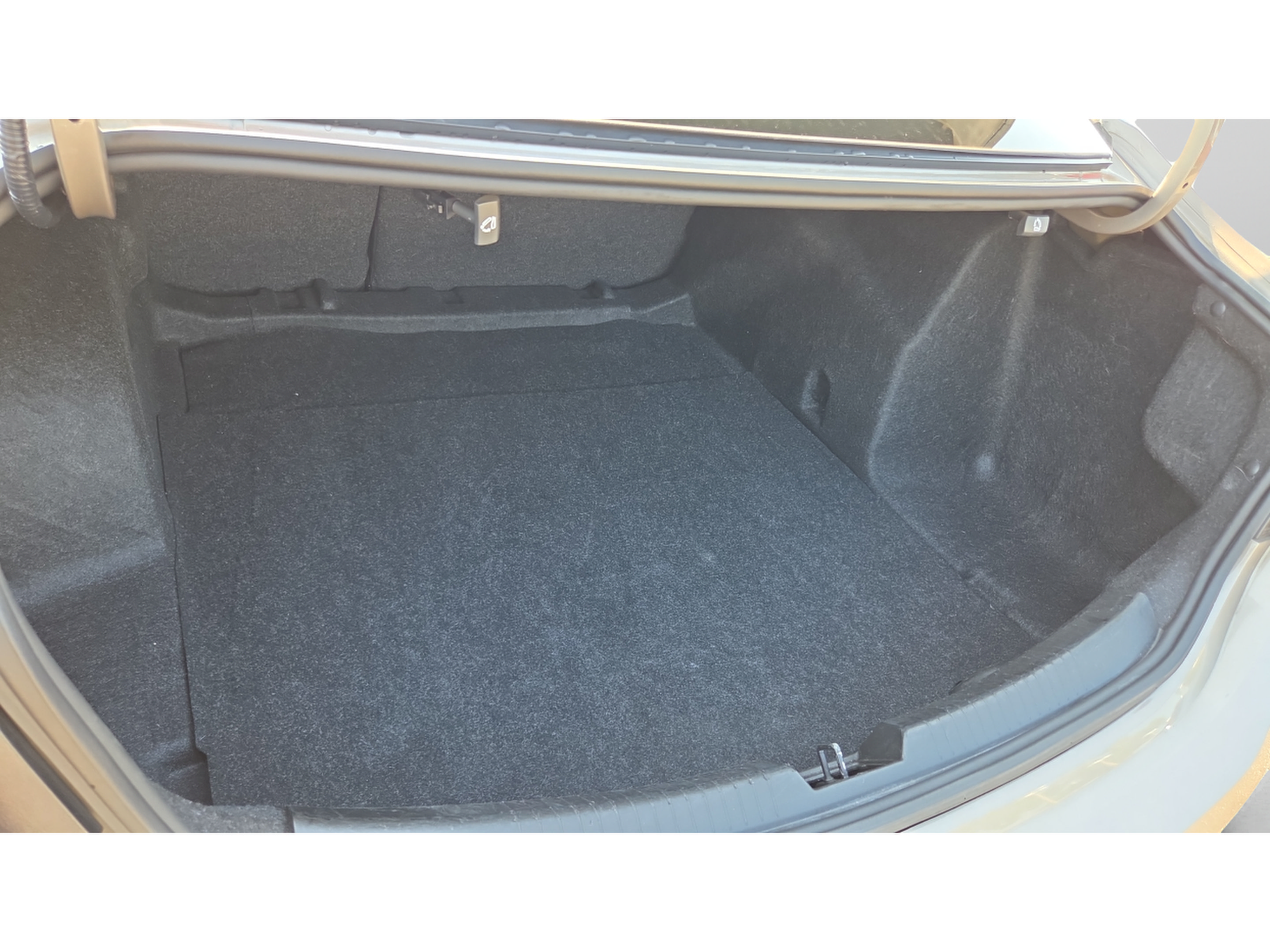 Certified 2023 Chevrolet Malibu LT FWD image 13
