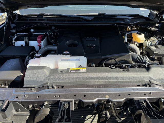 Certified 2025 Toyota Tundra SR5 AWD/4WD image 26