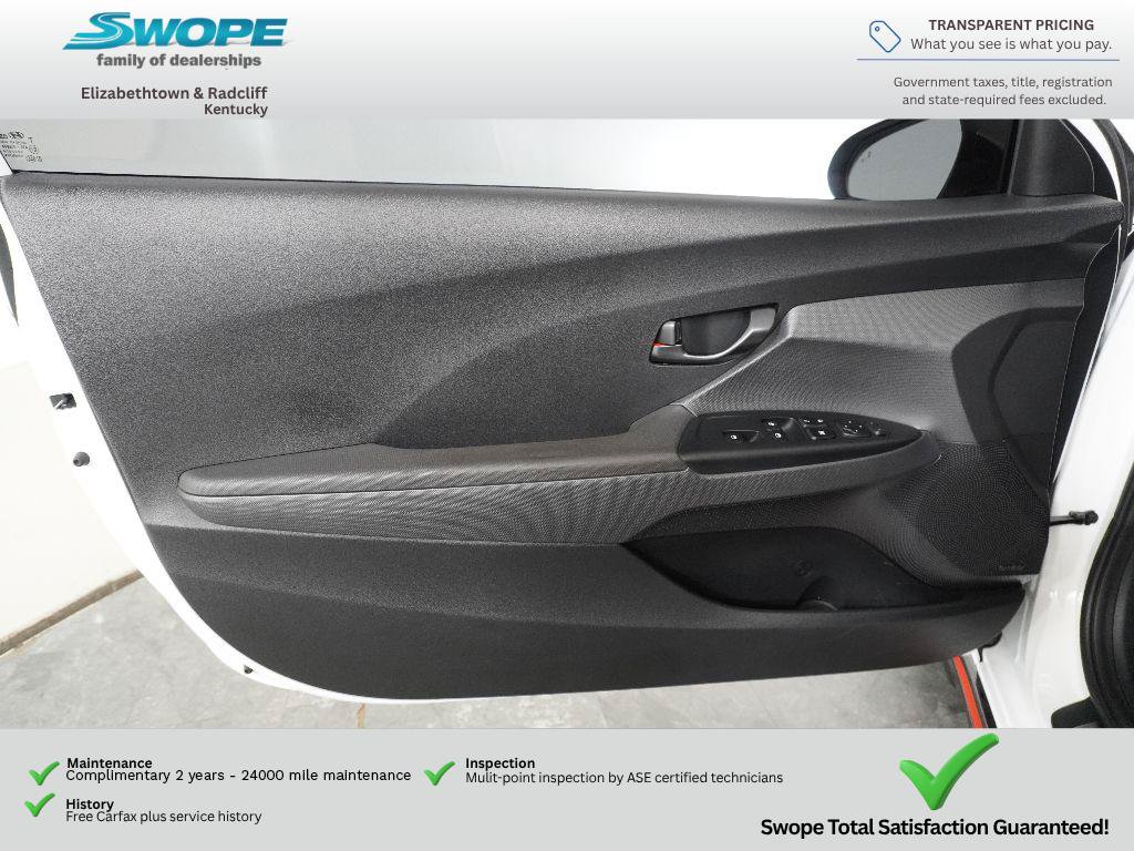 Certified 2022 Hyundai Veloster N FWD image 12