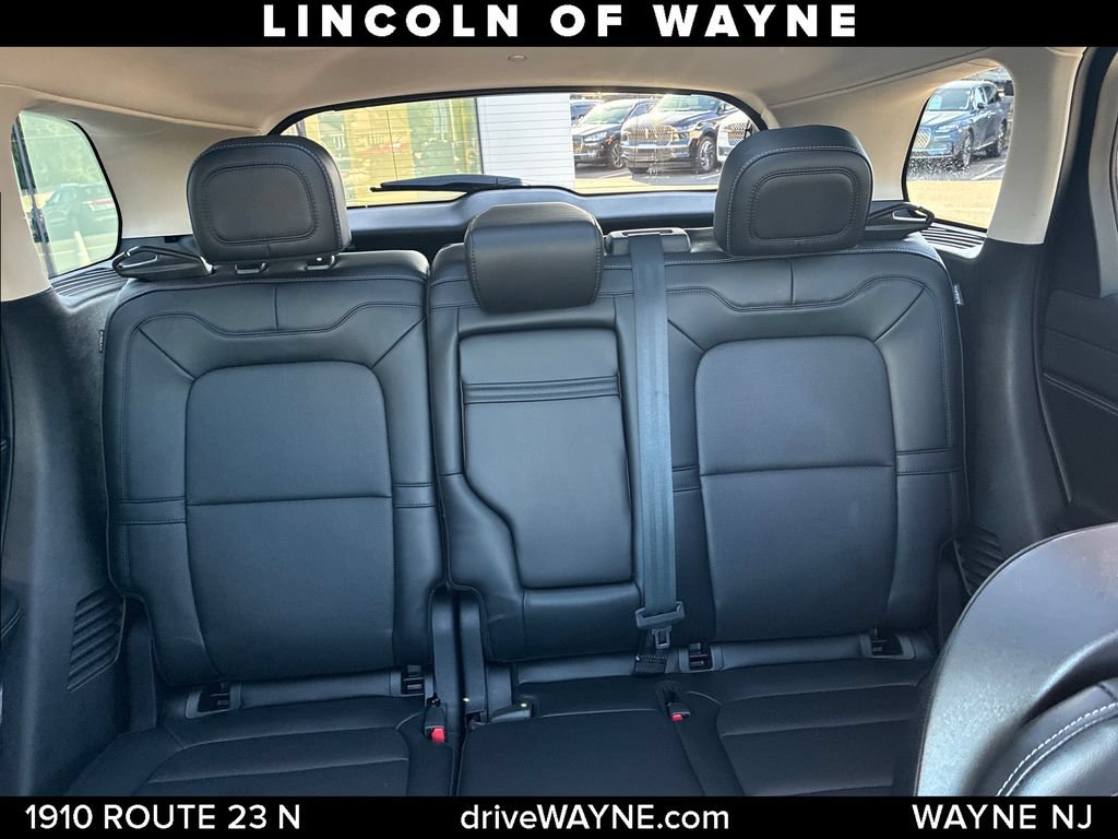 Certified 2024 Lincoln Corsair AWD w/ Equipment Group 101A image 16