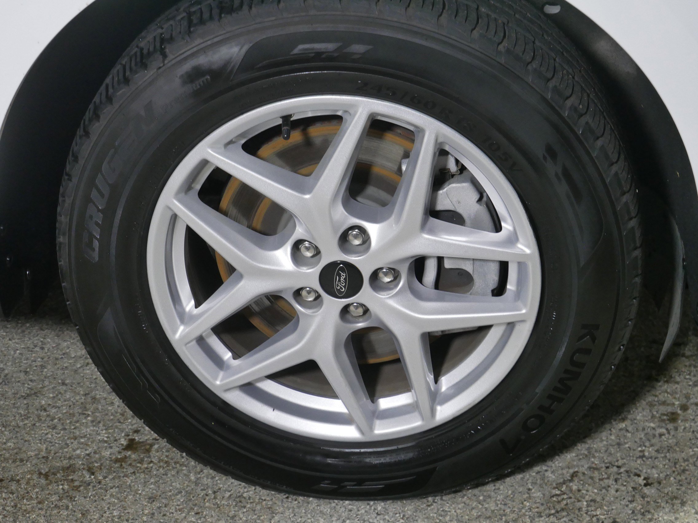 Used 2024 Ford Edge SEL image 15