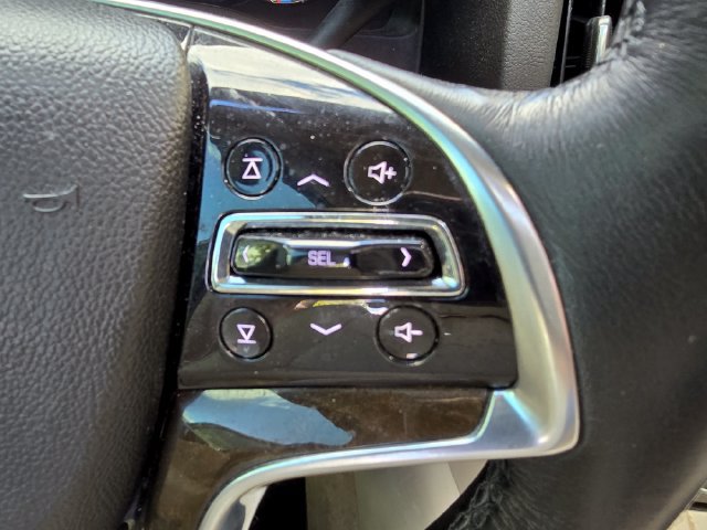 Used 2018 Cadillac Escalade ESV Premium Luxury AWD/4WD image 44