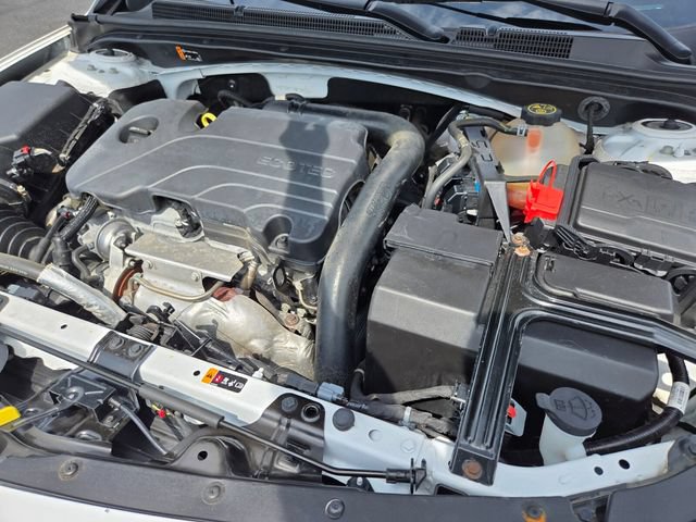 Used 2022 Chevrolet Malibu LT FWD image 23