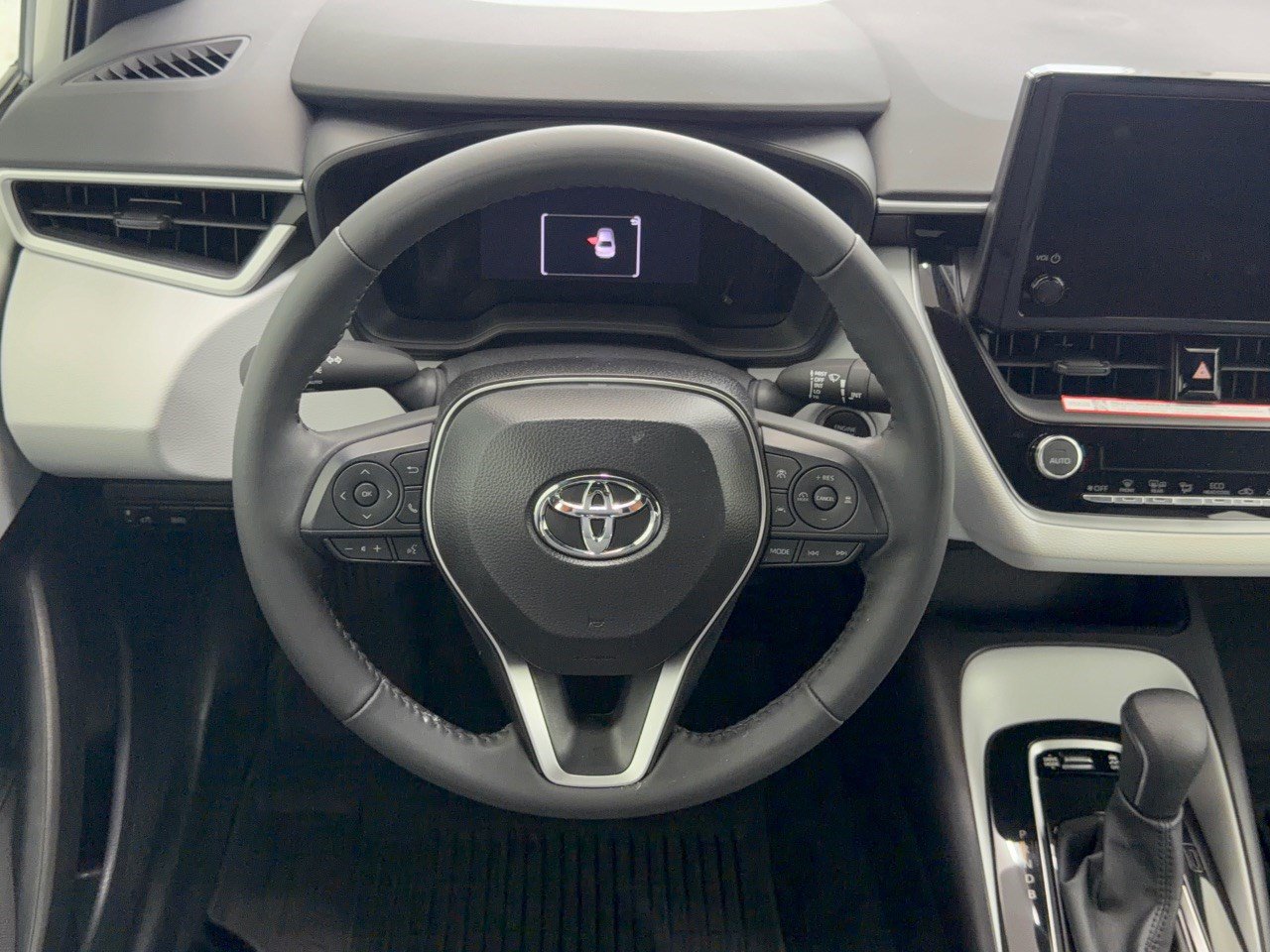 Certified 2026 Toyota Corolla SE FWD image 10