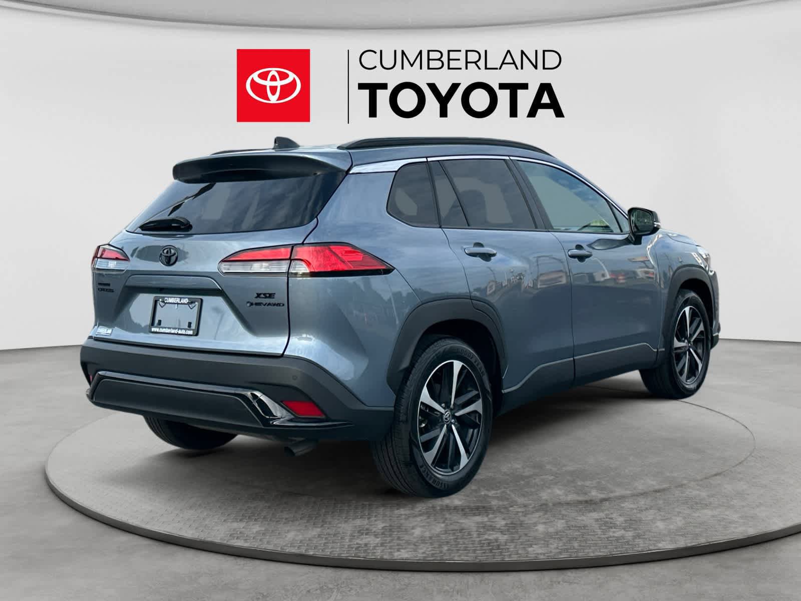 Used 2025 Toyota Corolla Cross AWD Hybrid image 5
