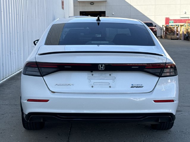 Used 2025 Honda Accord Sport image 5