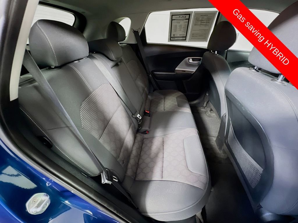 Used 2017 Kia Niro LX image 24