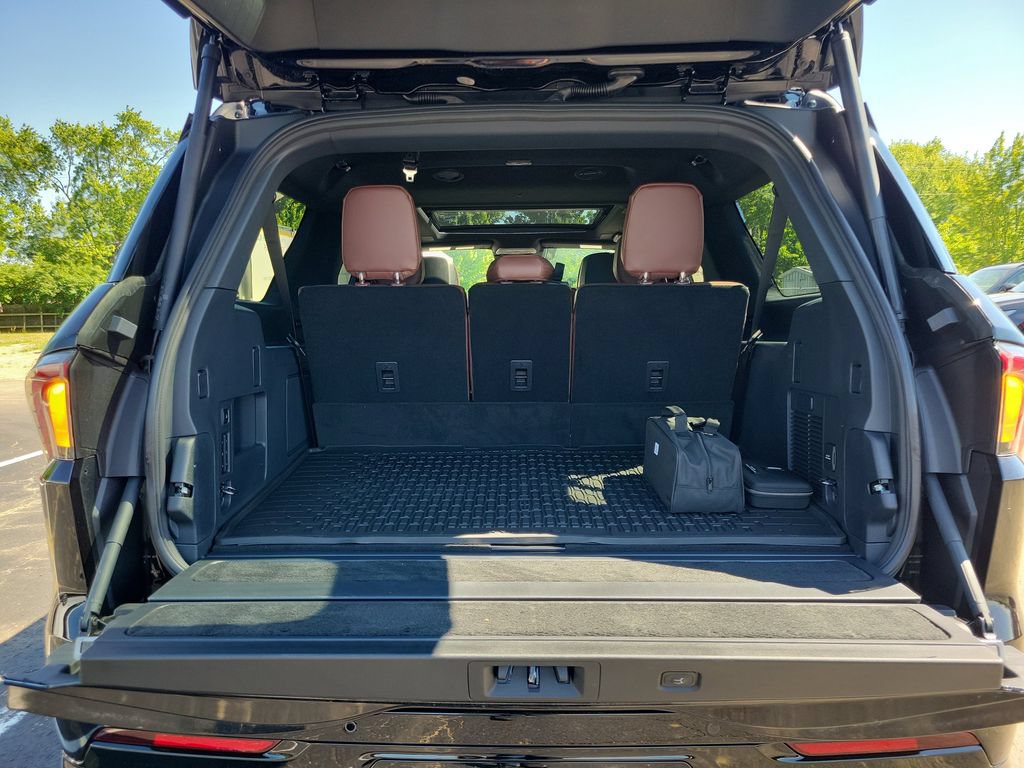 New 2026 Lincoln Navigator L Reserve AWD/4WD image 10