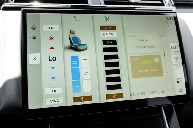 New 2026 Land Rover Range Rover Velar S AWD/4WD image 37