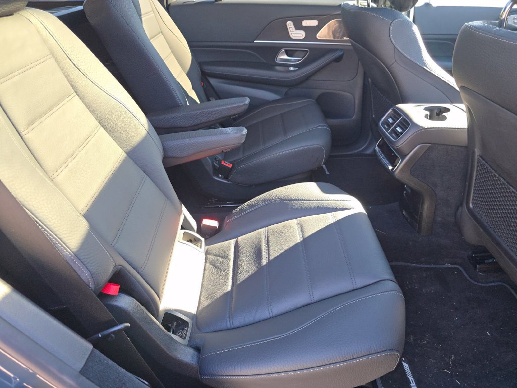 Certified 2026 Mercedes-Benz GLS 450 4MATIC image 18